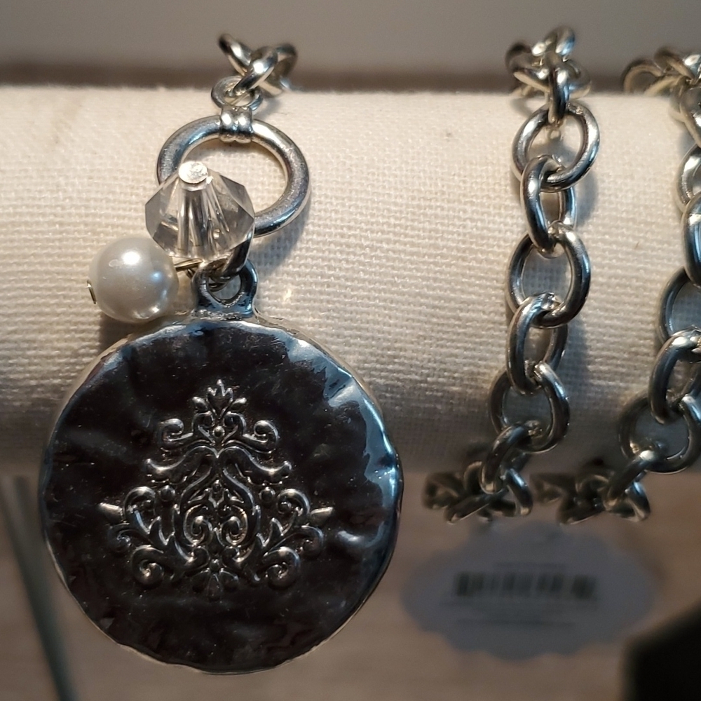 ⚘️NWT MOTIVATIONAL NECKLACE - Picture 5 of 10